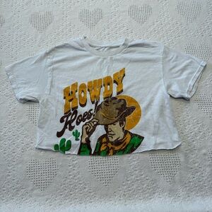 Howdy Hoes Spencer’s Cropped Tee (S)